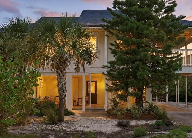 Property at 45 Moody Dr, Palm Coast, FL 32137, 3 beds, 2 baths