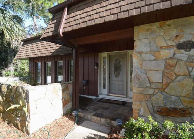 Property at 306 Wild Olive Ln, Longwood, FL 32779, 3 beds, 2.5 baths