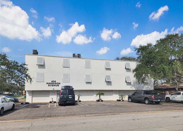 Property at 404 Harrison Ave, Cape Canaveral, FL 32920, 2 beds, 1 bath