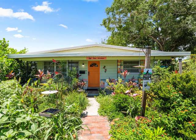 Property at 5317 14th Ave S, Gulfport, FL 33707, 3 beds, 2 baths