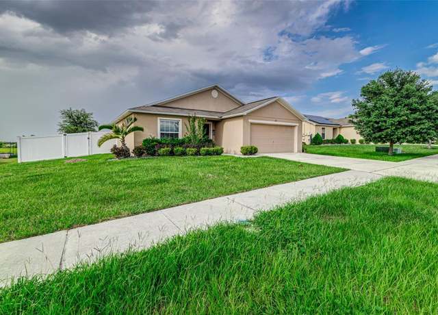 Property at 653 Hidden Lakes Ct, Haines City, FL 33844, 3 beds, 2 baths