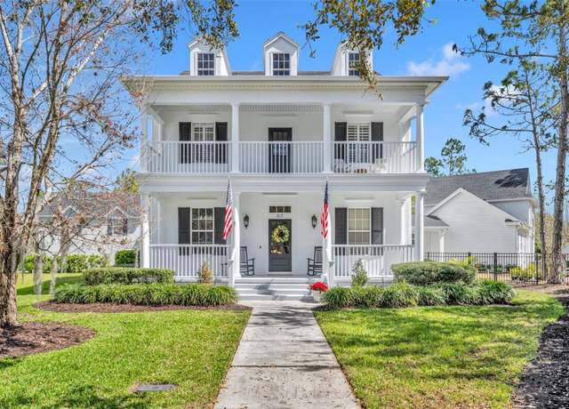 Property at 807 Oak Shadows Rd, Celebration, FL 34747, 6 beds, 4.5 baths