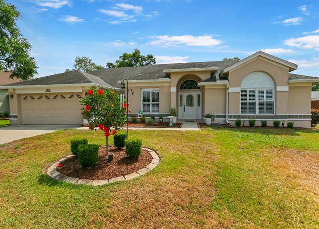 Property at 1403 Valley Pine Cir, Apopka, FL 32712, 4 beds, 2 baths
