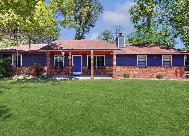 Property at 7722 SW 52nd Pl, Gainesville, FL 32608, 3 beds, 2 baths