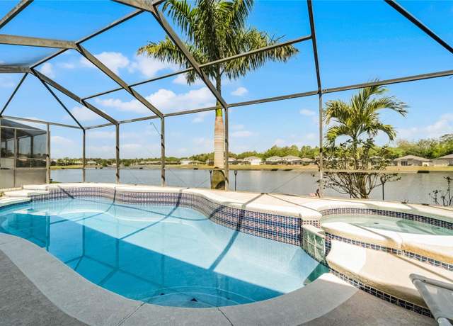 Property at 2993 Sunset Vista Blvd, Kissimmee, FL 34747, 4 beds, 3 baths