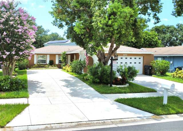 Property at 402 Evergreen Dr, Oldsmar, FL 34677, 2 beds, 2 baths