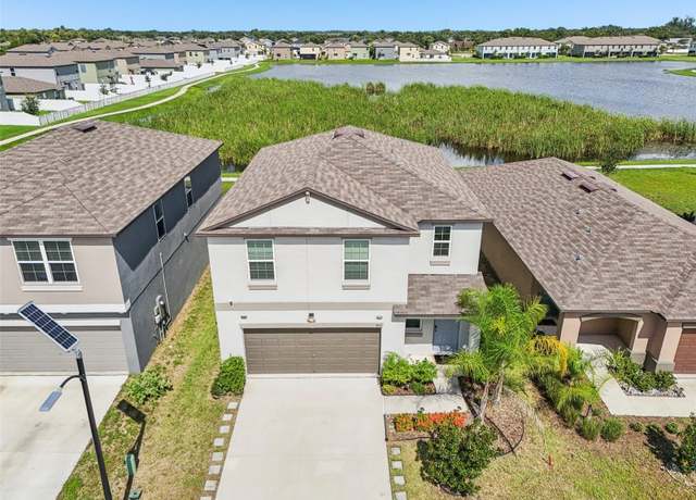 Property at 582 Royal Empress Dr, Ruskin, FL 33570, 4 beds, 2.5 baths