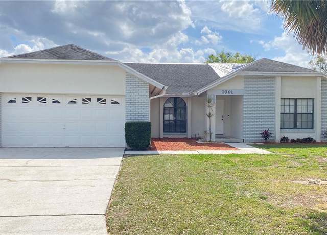 Property at 1001 Lester Ridge Ct, Kissimmee, FL 34747, 5 beds, 2 baths