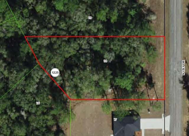 Property at 8844 N Lily Dr, Citrus Springs, FL 34434