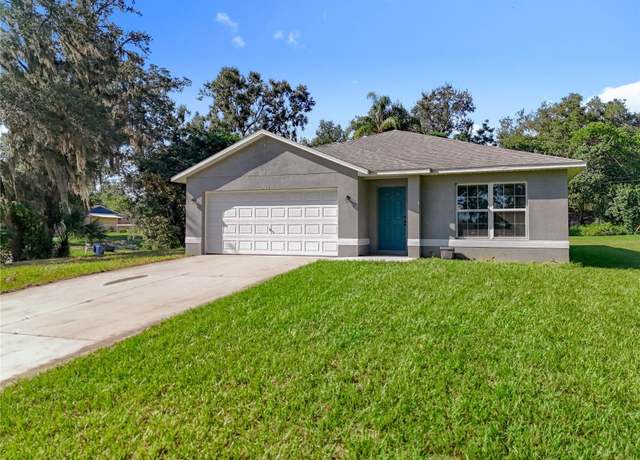 Property at 540 E Warner St, Groveland, FL 34736, 3 beds, 2 baths