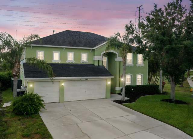 Property at 2832 Brinley Dr, New Port Richey, FL 34655, 5 beds, 3 baths