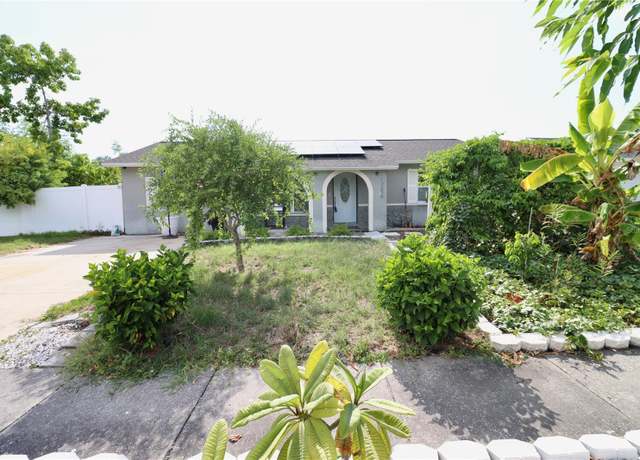 Property at 12656 Cumberland Dr, Largo, FL 33773, 3 beds, 2 baths