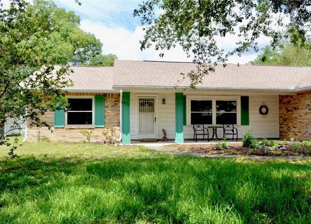 Property at 1010 Hanford Dr, Deltona, FL 32738, 3 beds, 2 baths