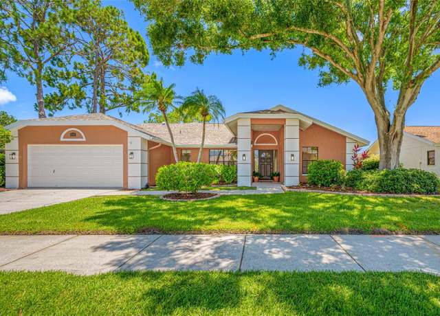 Property at 1111 Chatham Ct, Safety Harbor, FL 34695, 4 beds, 2 baths