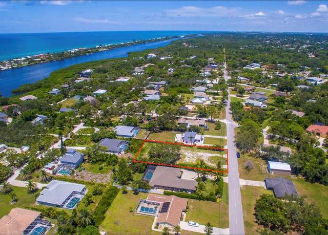Property at 2450 Alamander Ave, Englewood, FL 34223