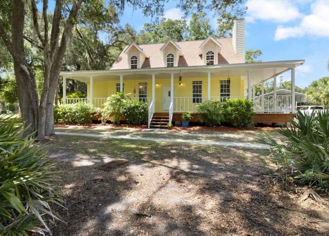 Property at 5 Captains Cove Rd, Inglis, FL 34449, 3 beds, 2.5 baths