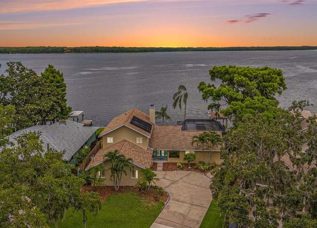 Property at 115 Lake Shore Dr E, Palm Harbor, FL 34684, 4 beds, 3 baths