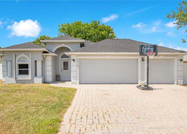 Property at 3929 Rolling Hill Dr, Titusville, FL 32796, 4 beds, 2 baths