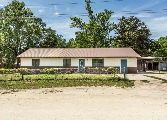 Property at 910 NW 56th Ave, Ocala, FL 34482, 3 beds, 2 baths