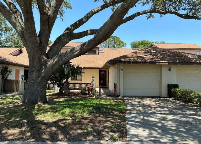Property at 940 Fenton Ln #8, Lakeland, FL 33809, 2 beds, 2 baths