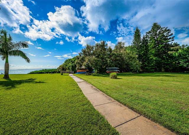 Property at 6382 Palma Del Mar Blvd S #123, St Petersburg, FL 33715, 2 beds, 2 baths