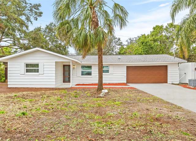Property at 2255 S Lagoon Cir, Clearwater, FL 33765, 3 beds, 2 baths