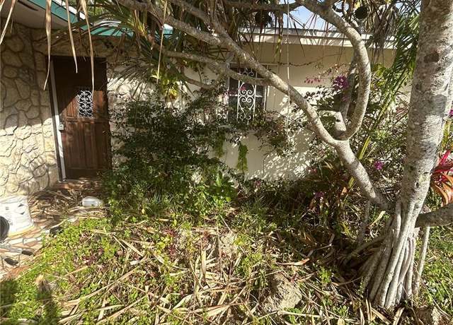 Property at 2137 Saint Croix Ave, Fort Myers, FL 33905, 3 beds, 2 baths
