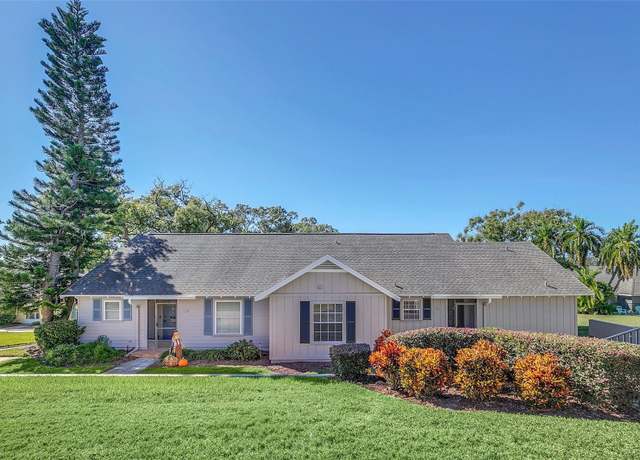 Property at 1084 Villa Ln #72, Apopka, FL 32712, 3 beds, 3 baths