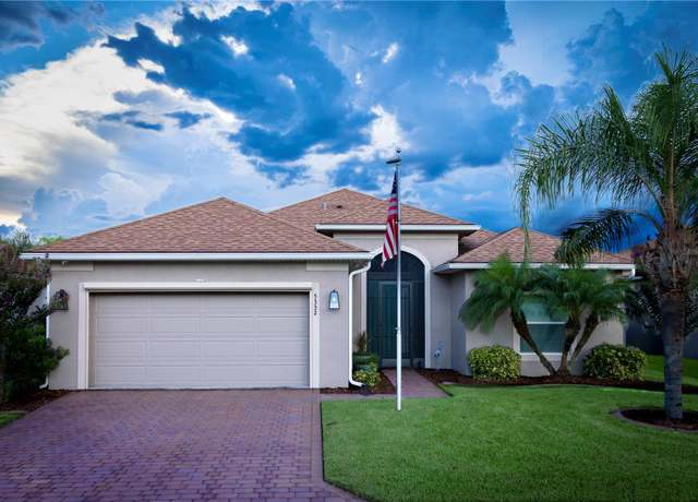 Property at 5332 Hogan Ln, Winter Haven, FL 33884, 2 beds, 2 baths