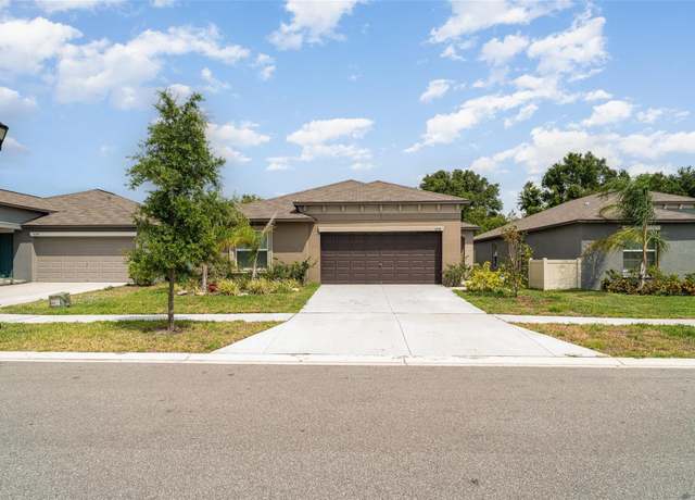 Property at 5518 Blue Azure Dr, Wimauma, FL 33598, 4 beds, 2 baths