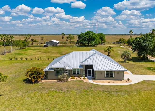 Property at 4951 Cypress Grove Cir, Punta Gorda, FL 33982, 3 beds, 2 baths