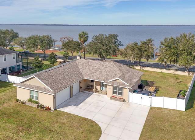Property at 3219 Landing Vw, Tavares, FL 32778, 3 beds, 2 baths