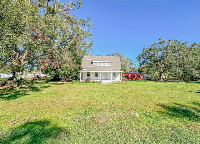 Property at 285 Lemon St, Mulberry, FL 33860, 3 beds, 2 baths