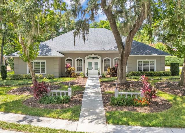 Property at 6801 Crescent Oaks Cir, Lakeland, FL 33813, 4 beds, 3.5 baths