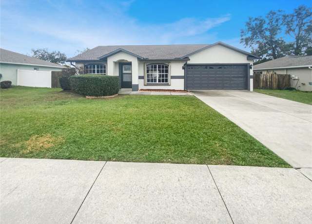 Property at 7224 Highland Loop, Zephyrhills, FL 33541, 3 beds, 2 baths