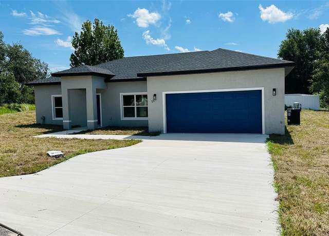 Property at 11 Spruce Ln, Ocala, FL 34472, 3 beds, 2 baths