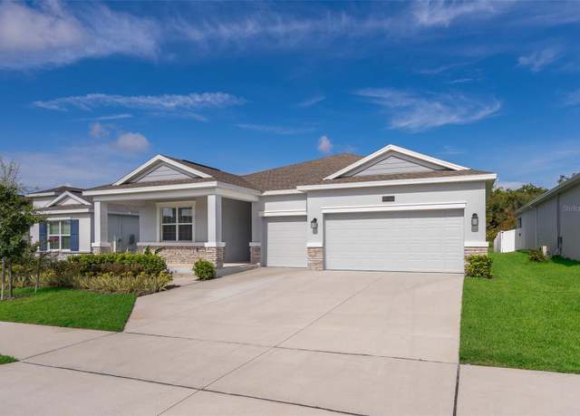 Property at 1920 Perch Hammock Loop, Groveland, FL 34736, 4 beds, 3 baths