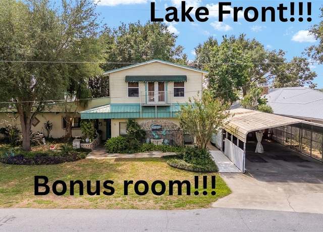 Property at 31 SE Chinica Dr, Summerfield, FL 34491, 2 beds, 2 baths