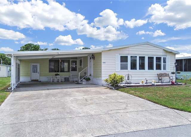 Property at 4941 Foxdale Dr, Lakeland, FL 33810, 2 beds, 2 baths