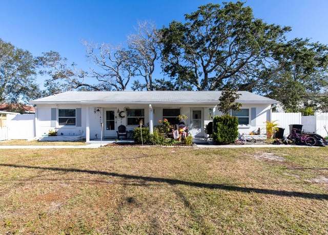 Property at 10819 Navajo Dr, St Petersburg, FL 33708, 4 beds, 2 baths