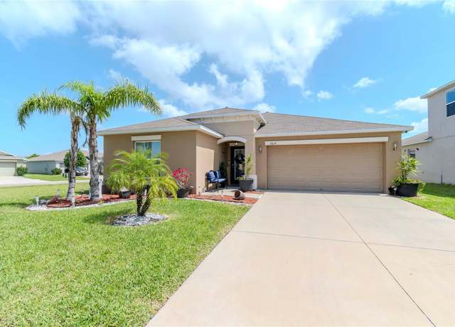 Property at 7019 Wiseman Run Dr, Sun City Center, FL 33573, 4 beds, 2 baths