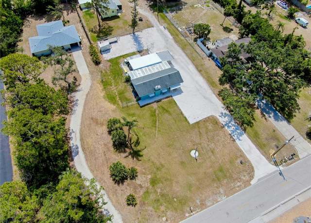 Property at 612 Shore Rd, Nokomis, FL 34275, 2 beds, 2 baths