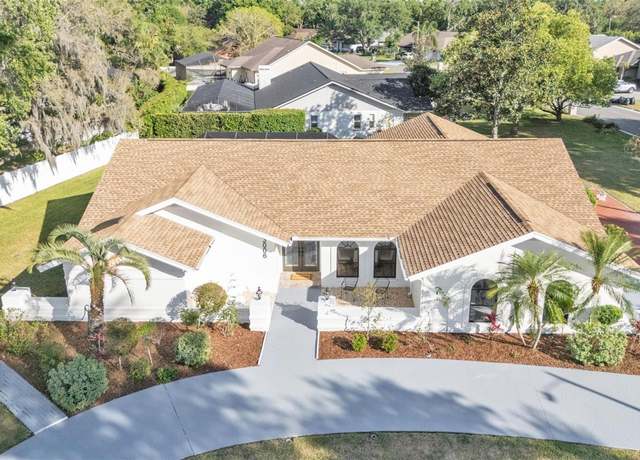 Property at 3006 Pine Club Dr, Plant City, FL 33566, 3 beds, 2 baths