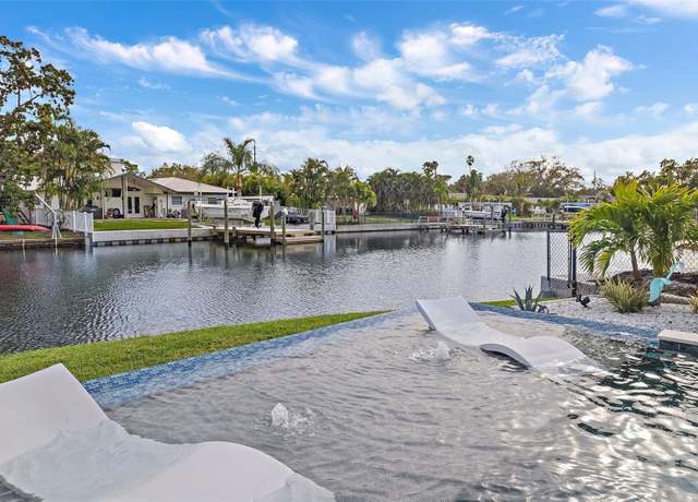 Property at 5101 Huntington Cir NE, St Petersburg, FL 33703, 3 beds, 2 baths