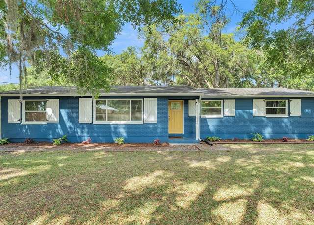 Property at 1307 Lindsey Rd, Plant City, FL 33566, 3 beds, 1.5 baths