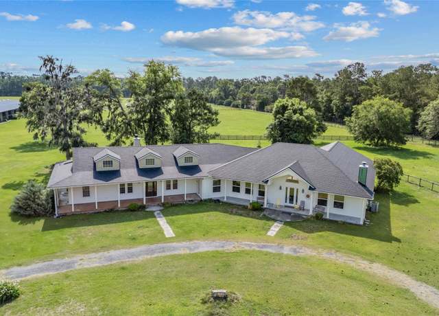 Property at 10852 89th Rd, Live Oak, FL 32060, 5 beds, 3.5 baths