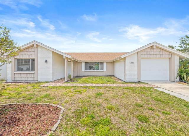 Property at 3431 Springfield Dr, Holiday, FL 34691, 3 beds, 2 baths