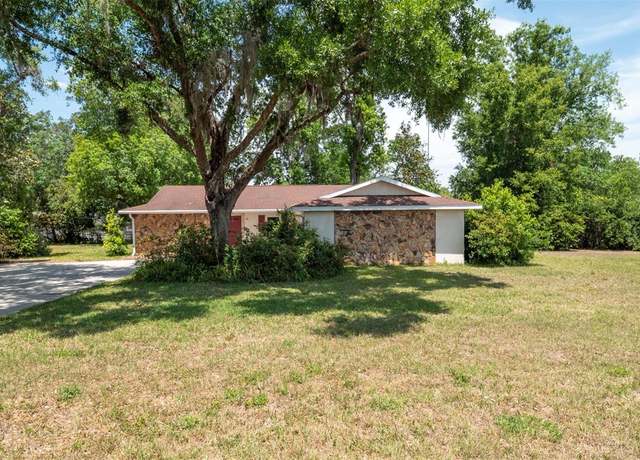 Property at 23409 Dogwood Estates Dr, Brooksville, FL 34601, 3 beds, 2 baths