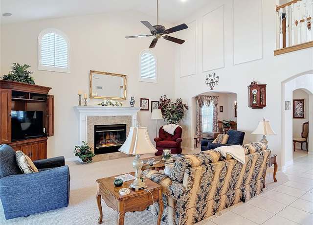 Property at 9 Cedar Hollow Ct, Palm Coast, FL 32137, 3 beds, 3 baths