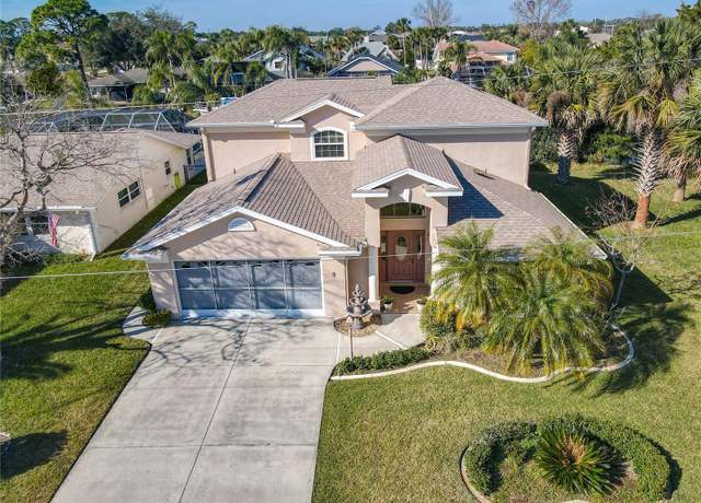 Property at 9 Cedar Hollow Ct, Palm Coast, FL 32137, 3 beds, 3 baths